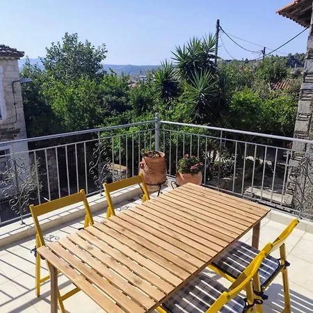 Σπίτι διακοπών Filip And Myrsinis House - *