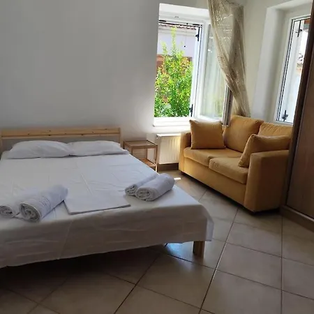 Filip And Myrsinis House - * Agios Nikolaos (Chalkidiki)