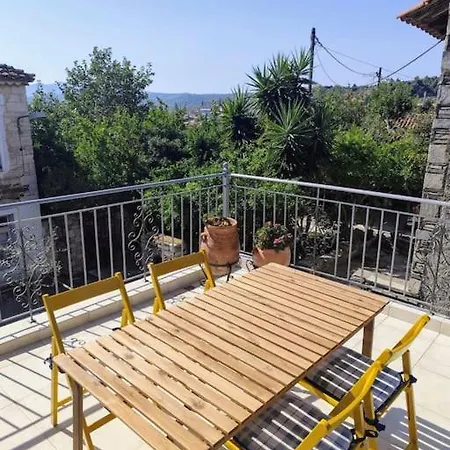 Filip And Myrsinis House -
